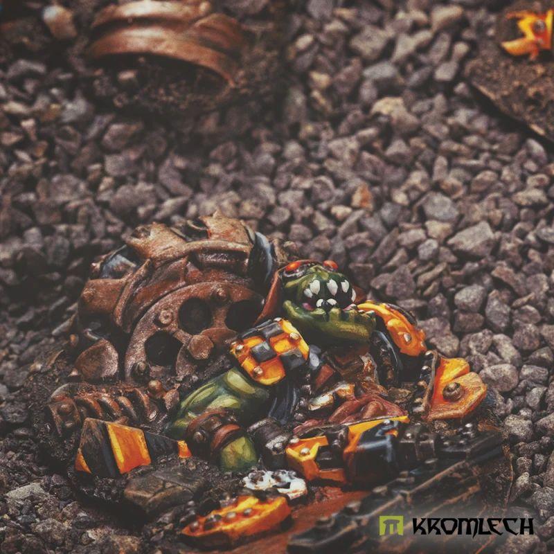 Kromlech Large Orc Casualties Basing Kit (5) KRBK111 - Hobby Heaven