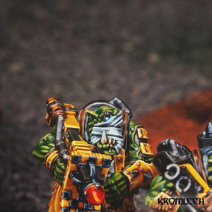 Kromlech Orc Tank Hunters Heads (10) KRCB384 - Hobby Heaven