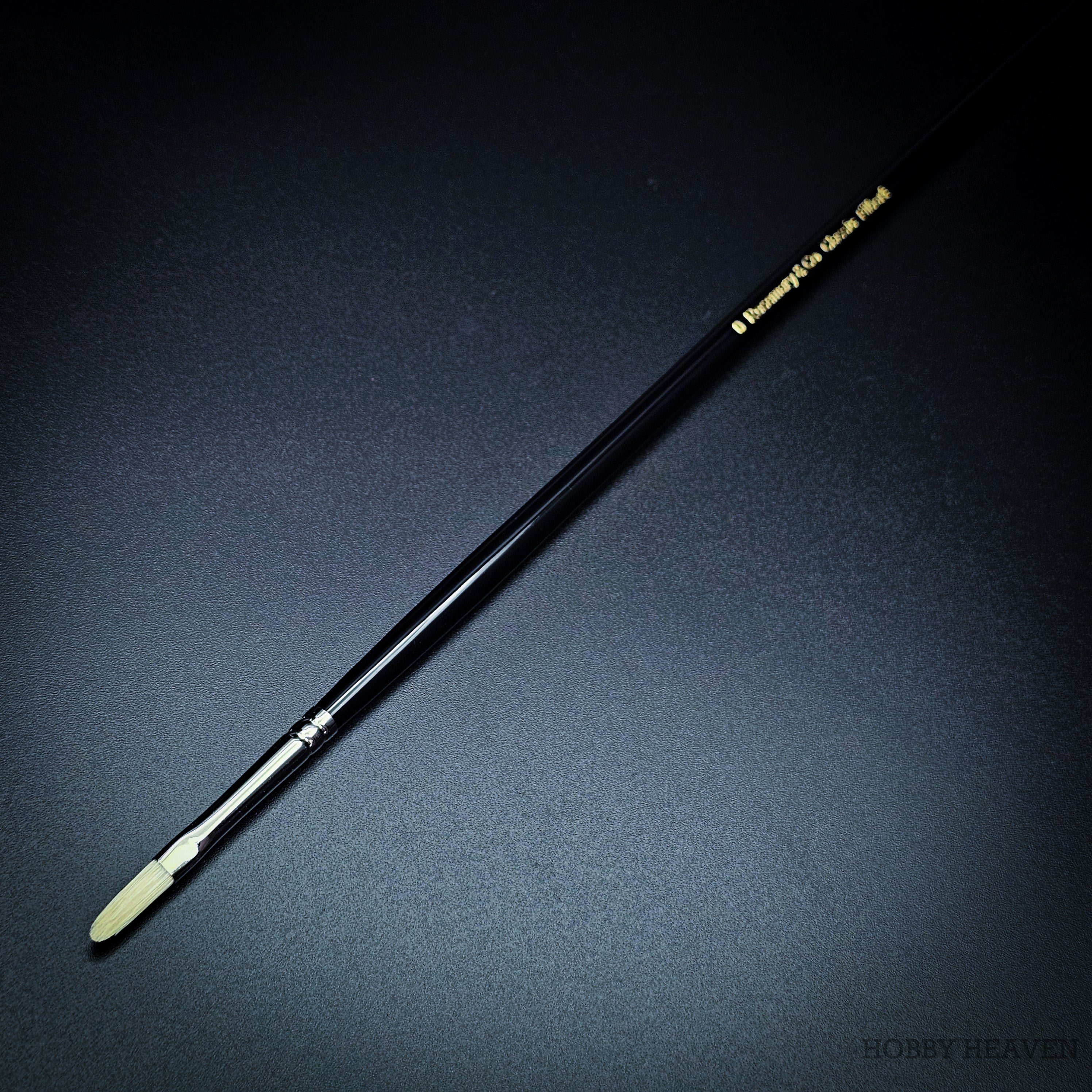 Rosemary & Co Classic Filbert size 0 long handle full brush - Hobby Heaven