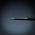 Close-up of Snowdrop size 0 long handle brush head
