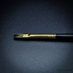 Rosemary & Co Evergreen Filbert size 0 long handle head close-up - Hobby Heaven
