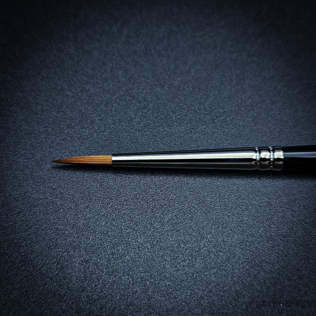 Rosemary & Co Red Dot Designer — Synthetic Round