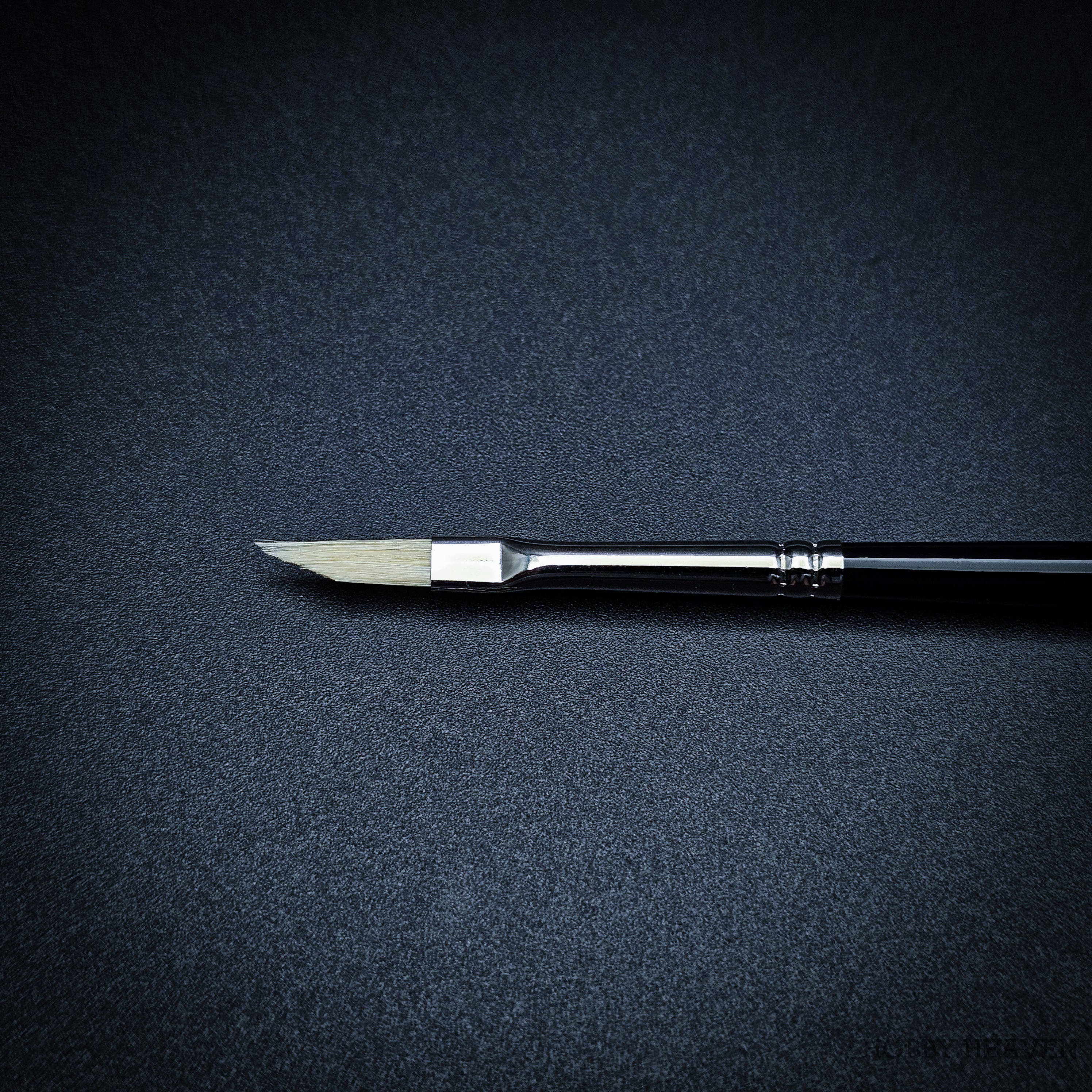 Rosemary & Co Tisch Bristle Dagger — Hog/Bristle Dagger/Sword