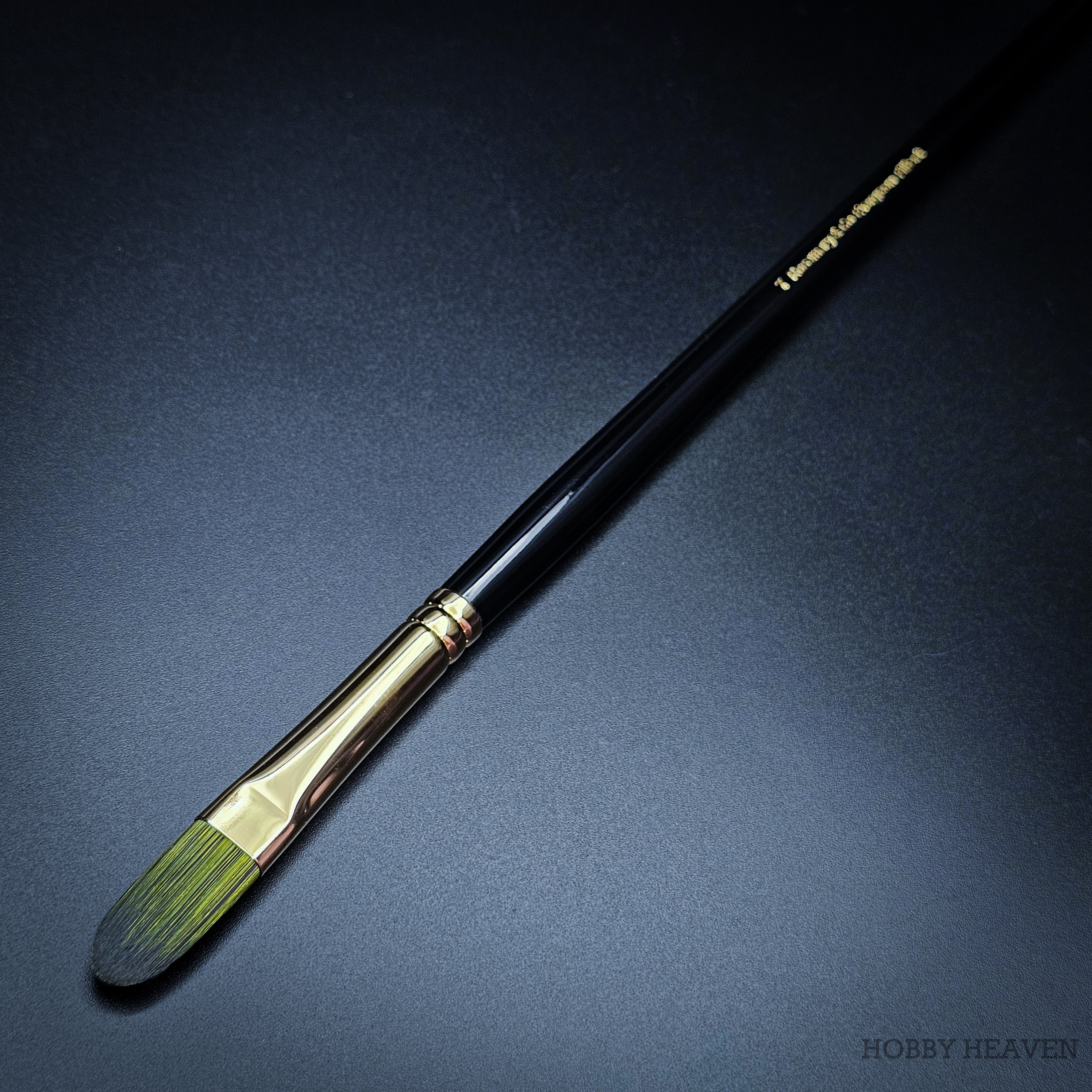 Rosemary & Co Evergreen Filbert size 7 long handle full brush - Hobby Heaven