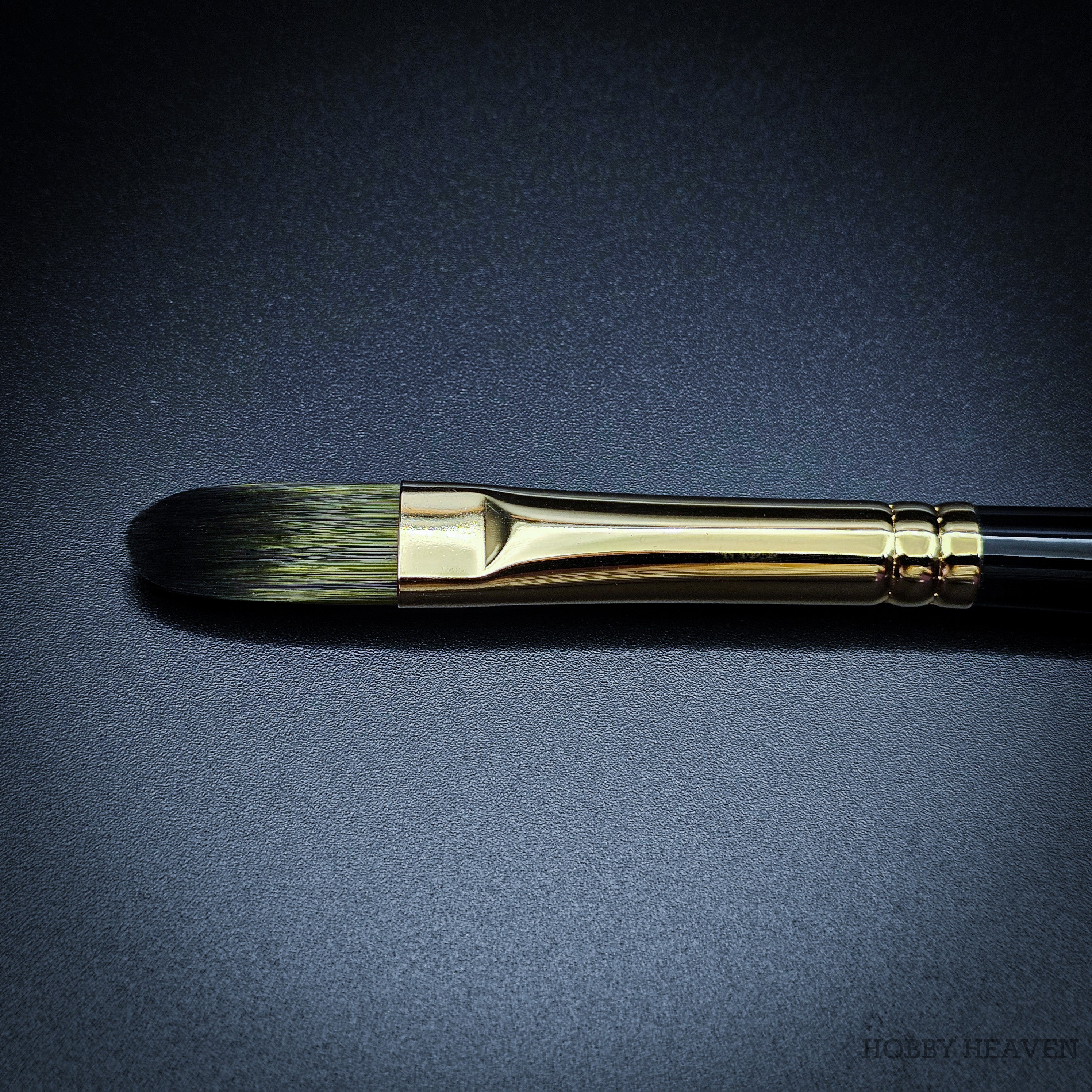 Rosemary & Co Evergreen Filbert size 7 long handle head close-up - Hobby Heaven