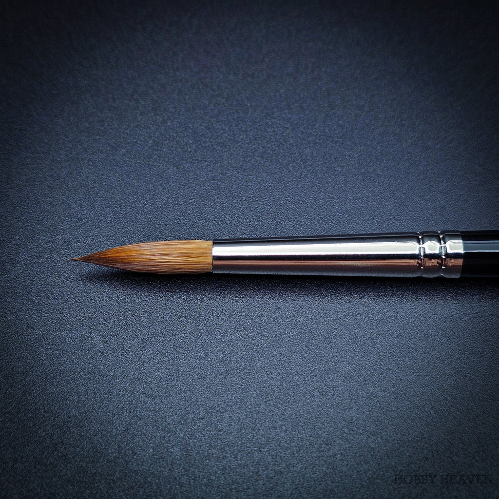 Rosemary & Co Series 99 — Red Sable Round