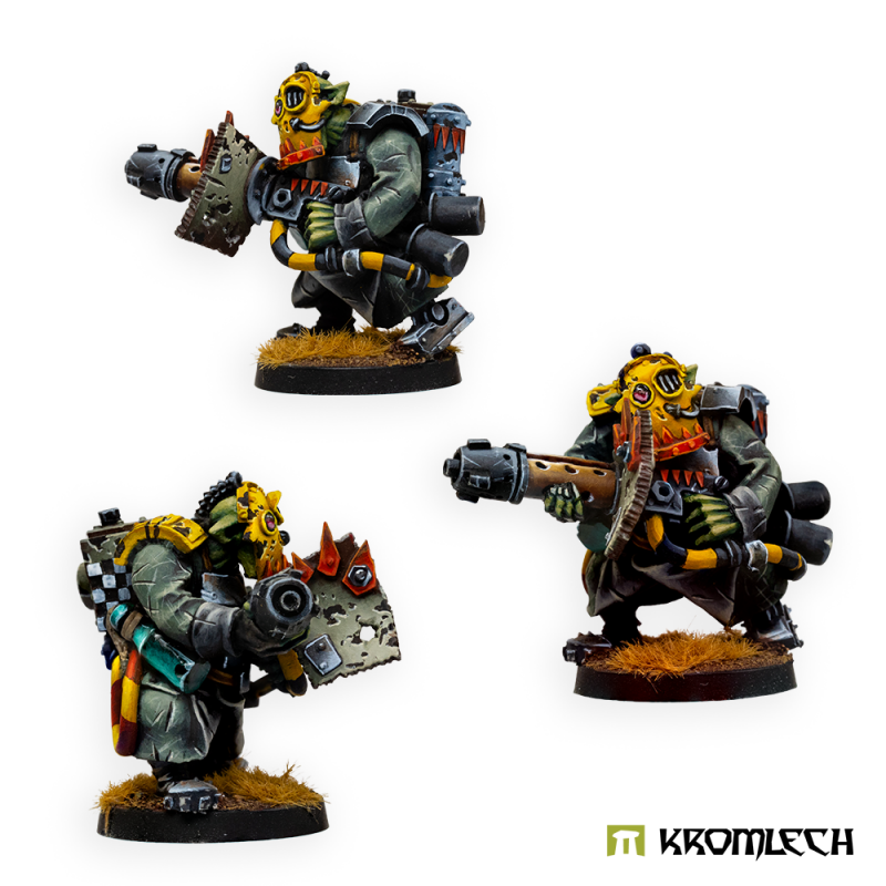Three more painted Incinerators with their flamers