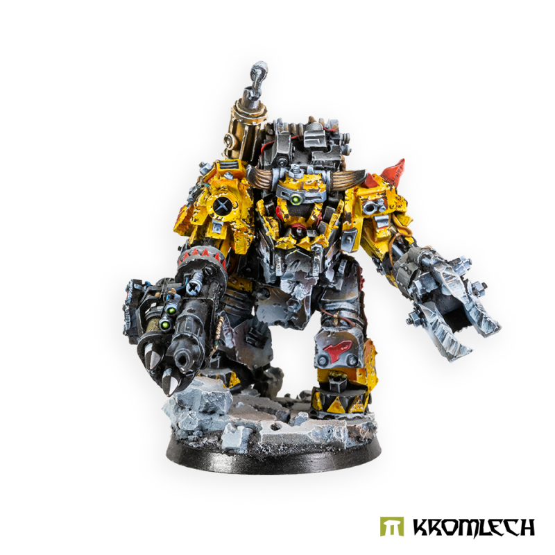 Kromlech Orc Juggernaut with Krash Rokkets painted: a yellow armoured orc with a rack of rocket tubes and a crusher claw