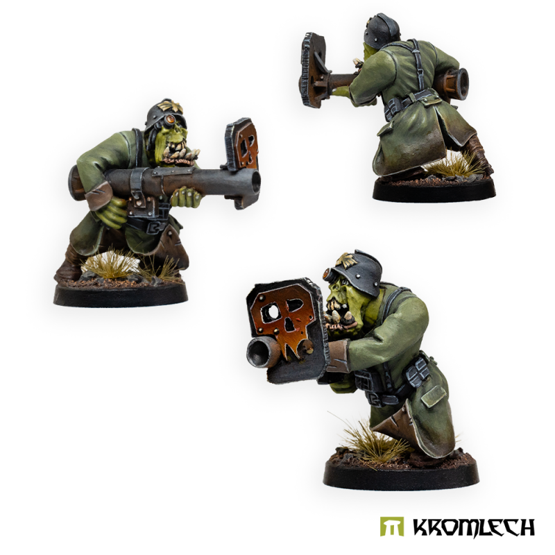 Three painted views of the Panzerschreck gunner from the side, back and front