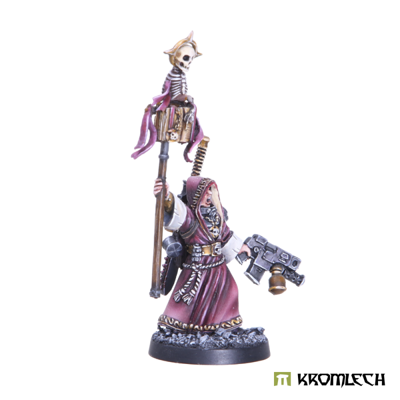 Paulus von Phyrra seen at an angle, the chainsword hilt rising over his shoulder