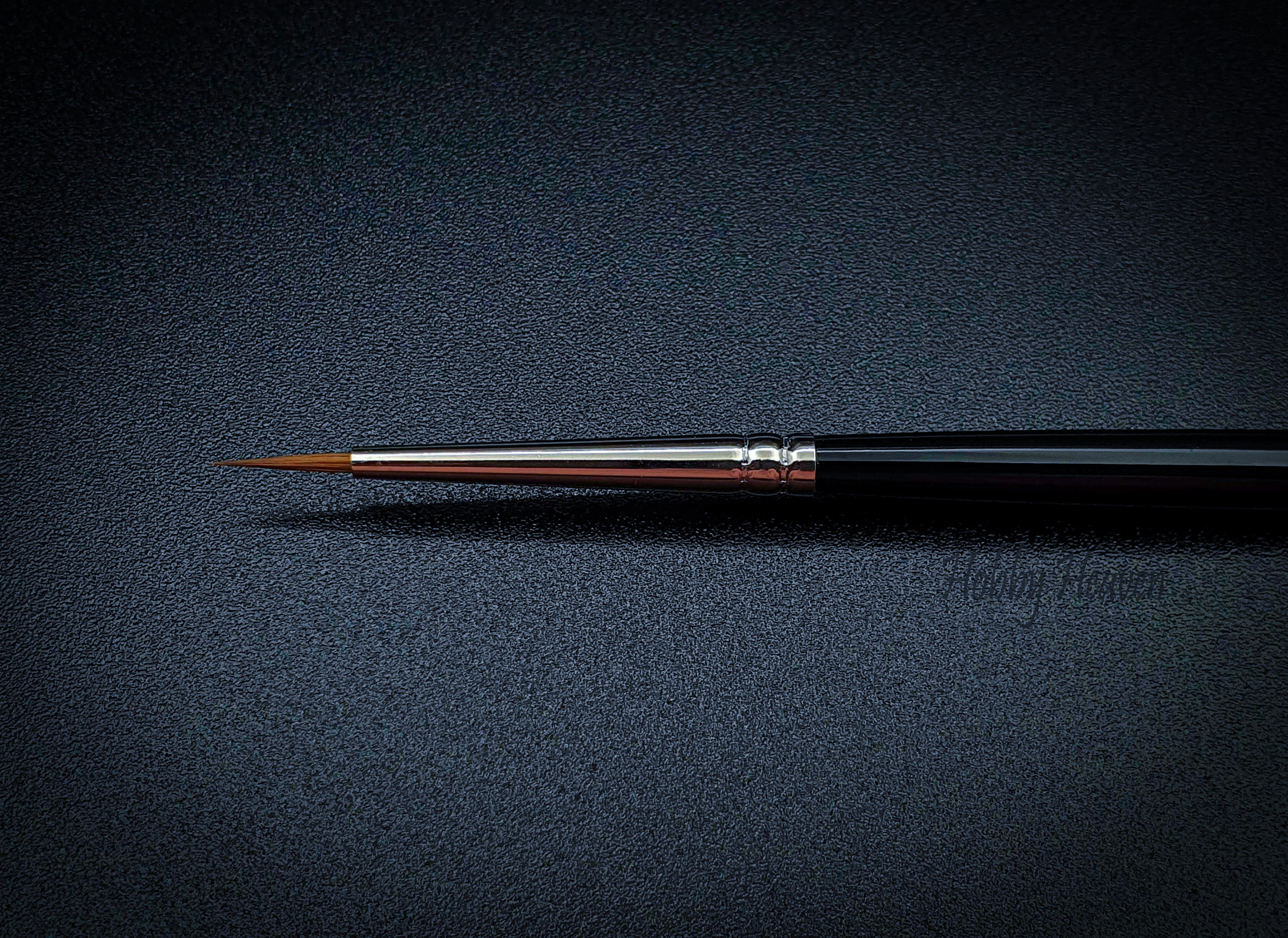Rosemary & Co Series 33 — Kolinsky Sable Round