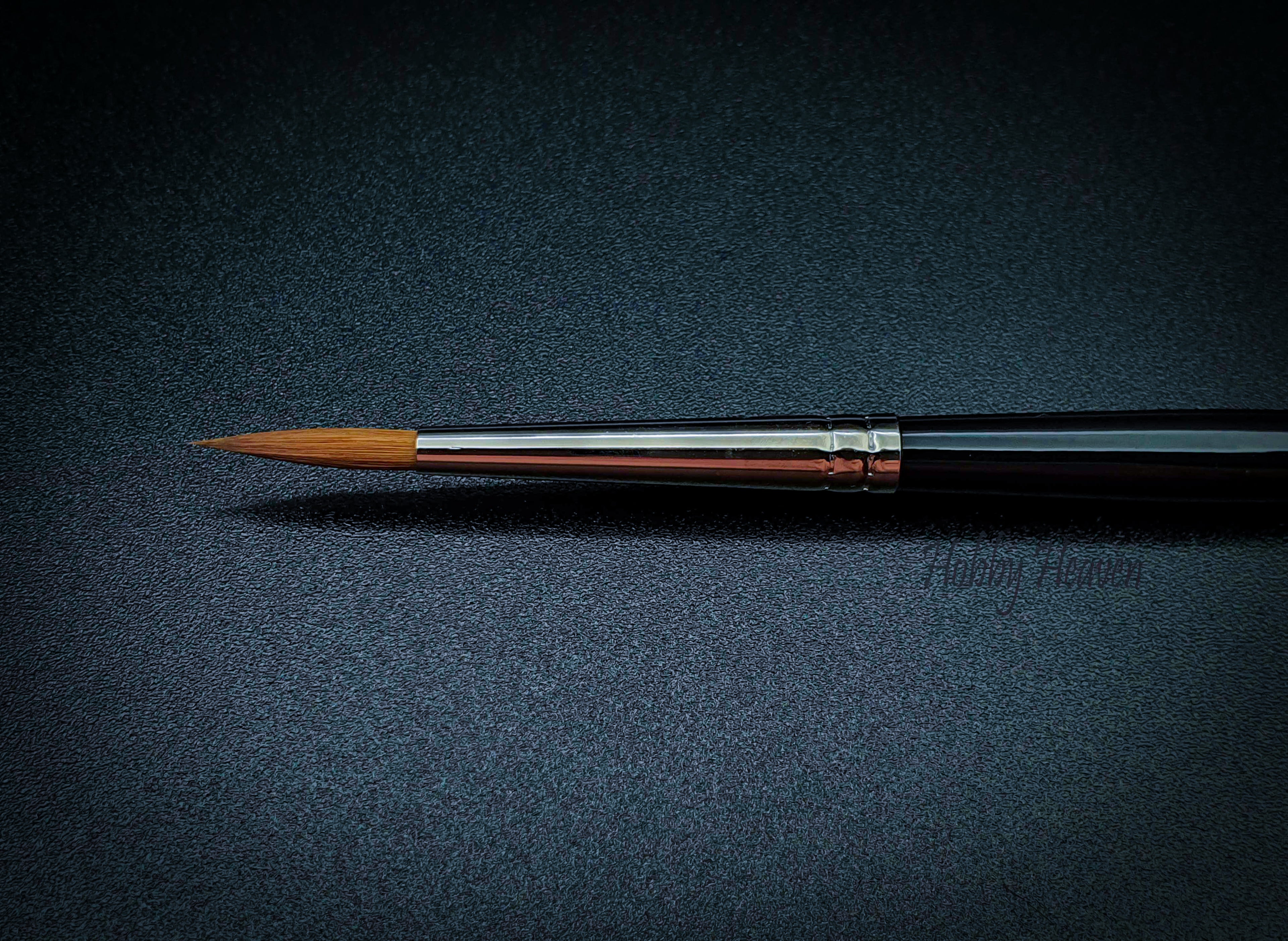 Rosemary & Co Series 33 — Kolinsky Sable Round