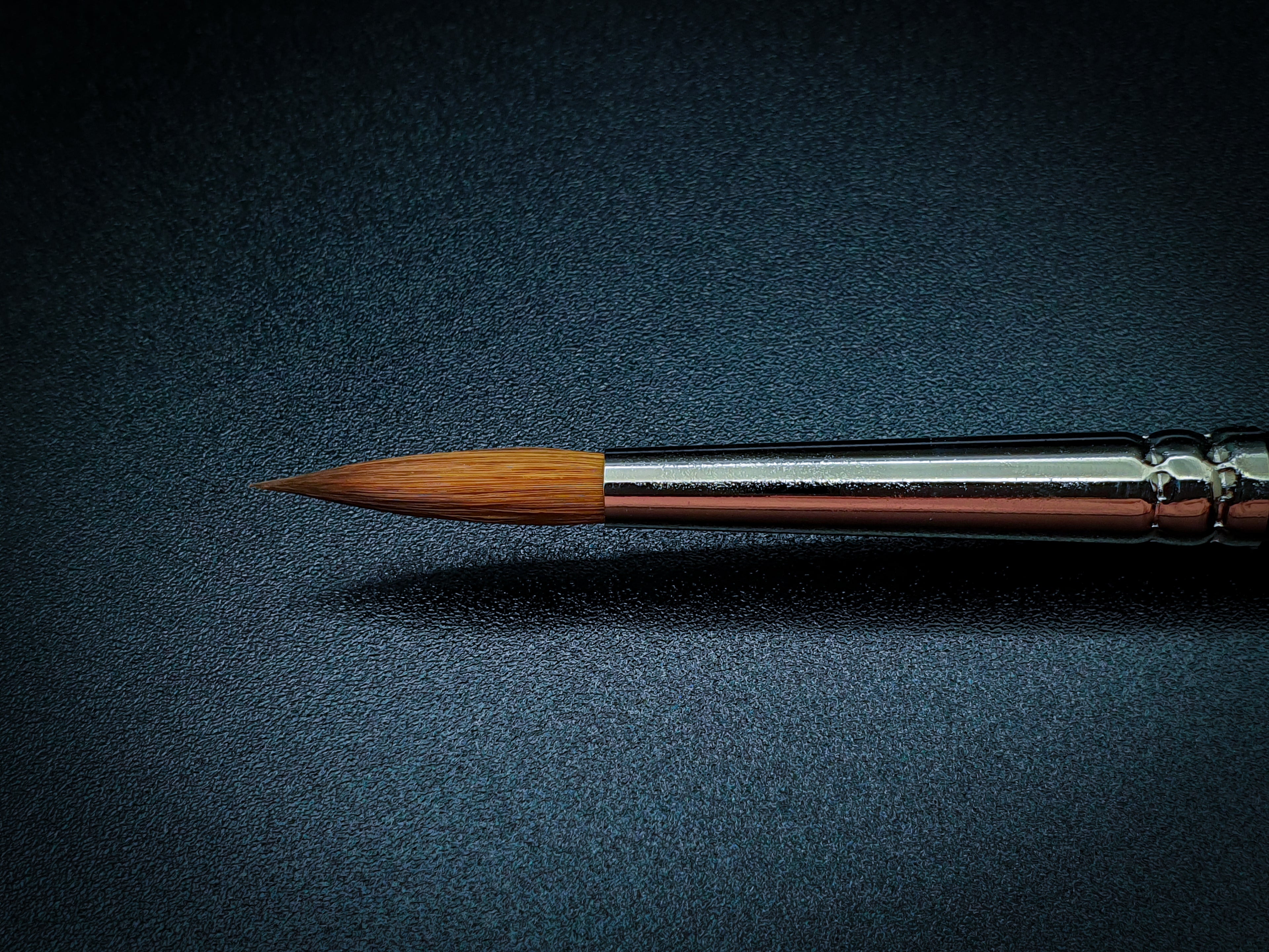 Rosemary & Co Series 33 — Kolinsky Sable Round
