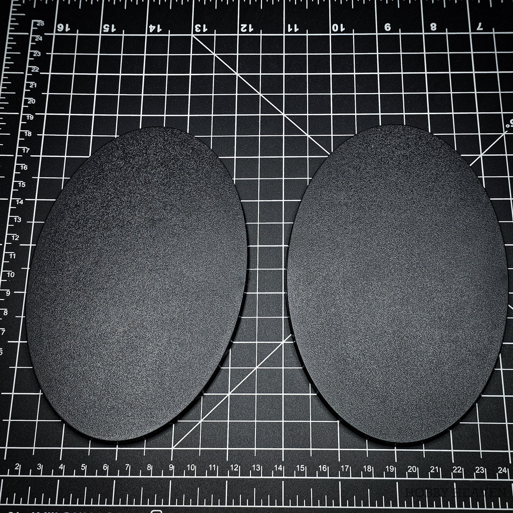 170x105mm Oval Plain Plastic Bases