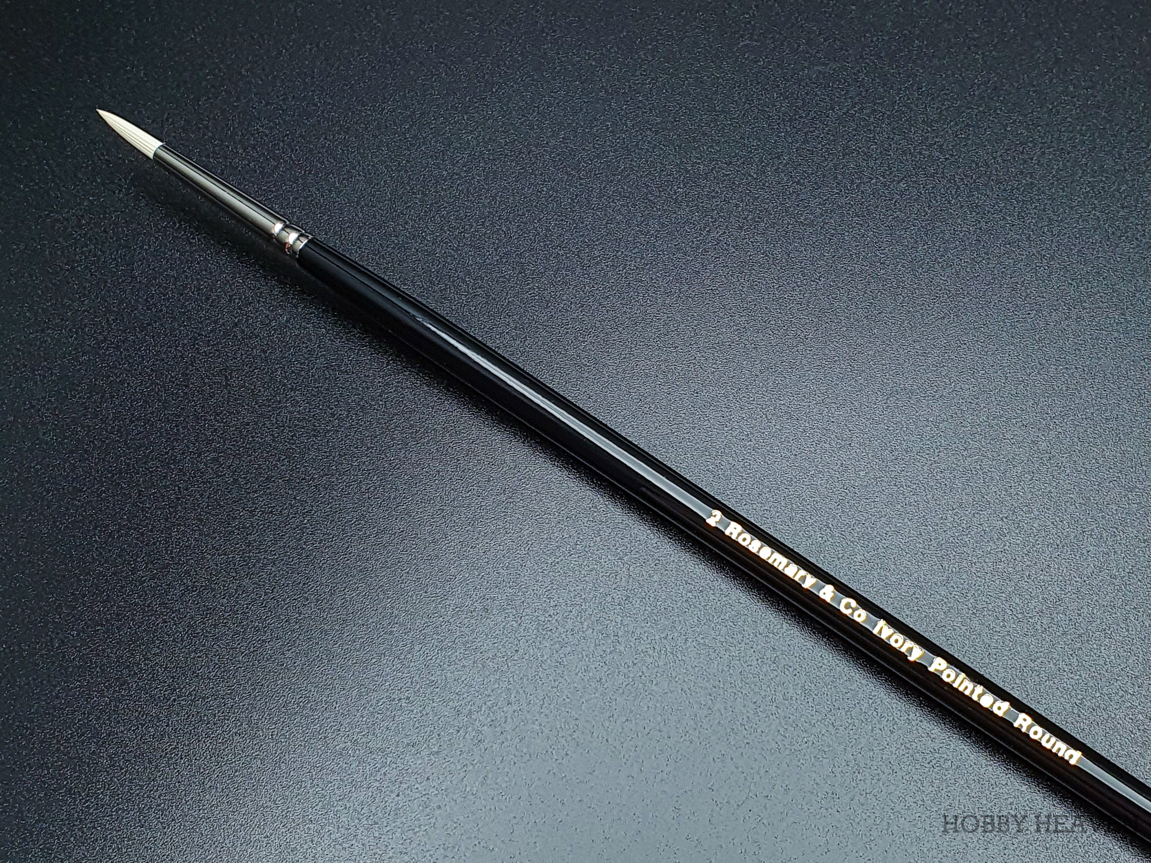 Rosemary & Co Ivory Pointed Round — Synthetic Round