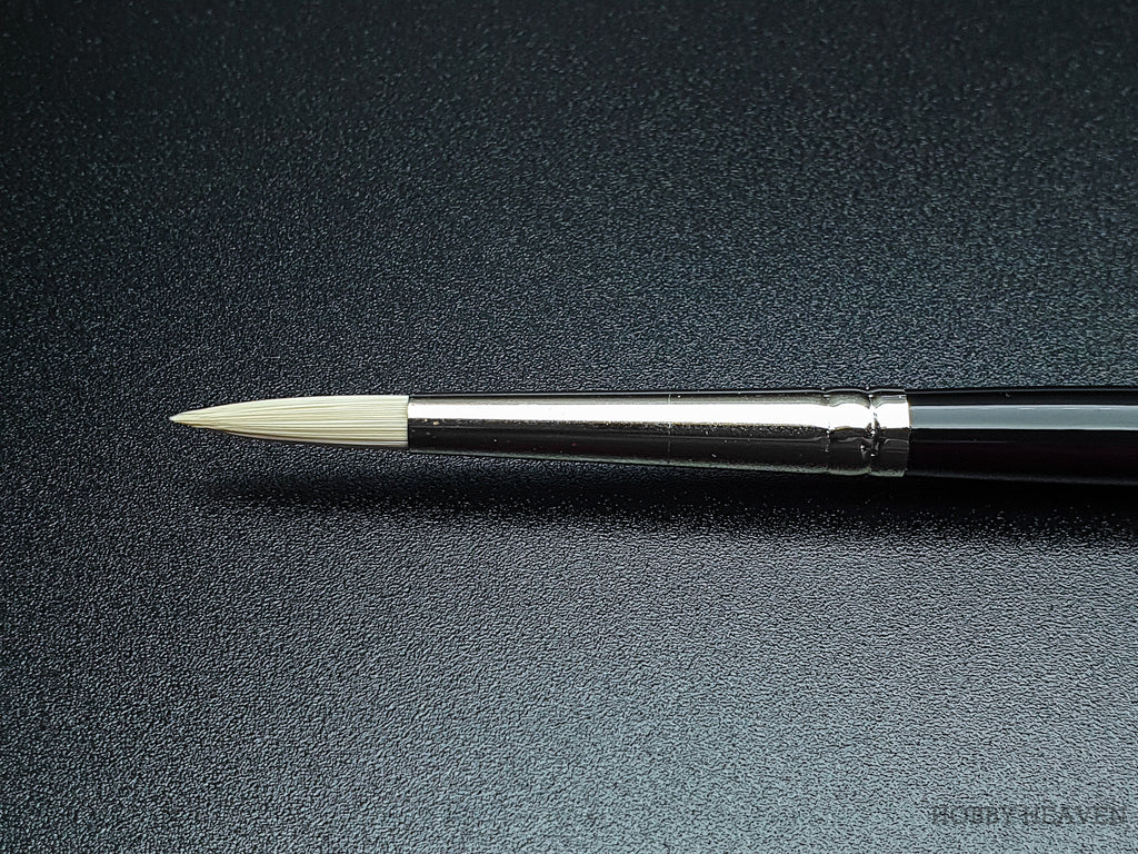 Rosemary & Co Ivory Pointed Round — Synthetic Round