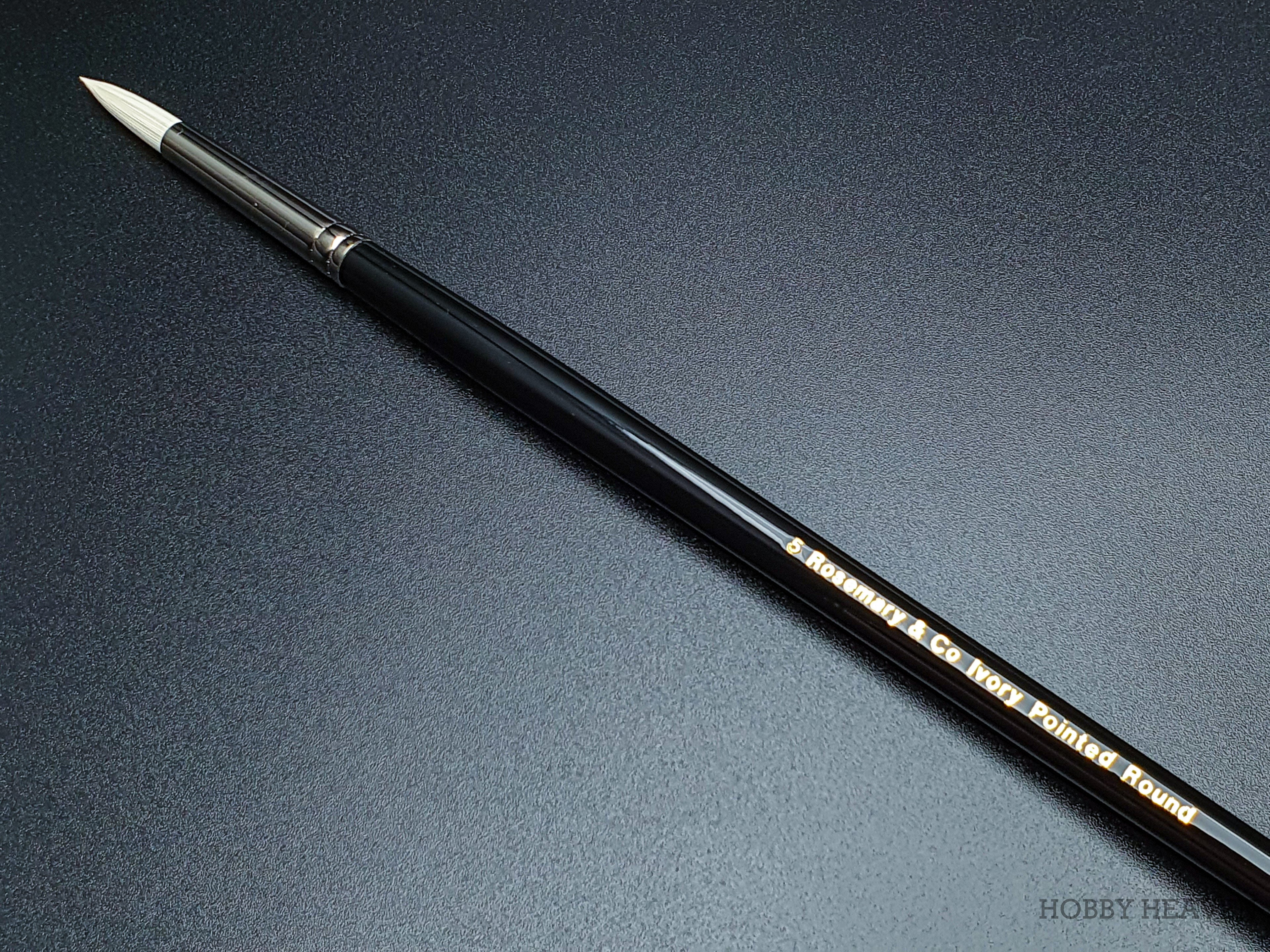 Rosemary & Co Ivory Pointed Round — Synthetic Round