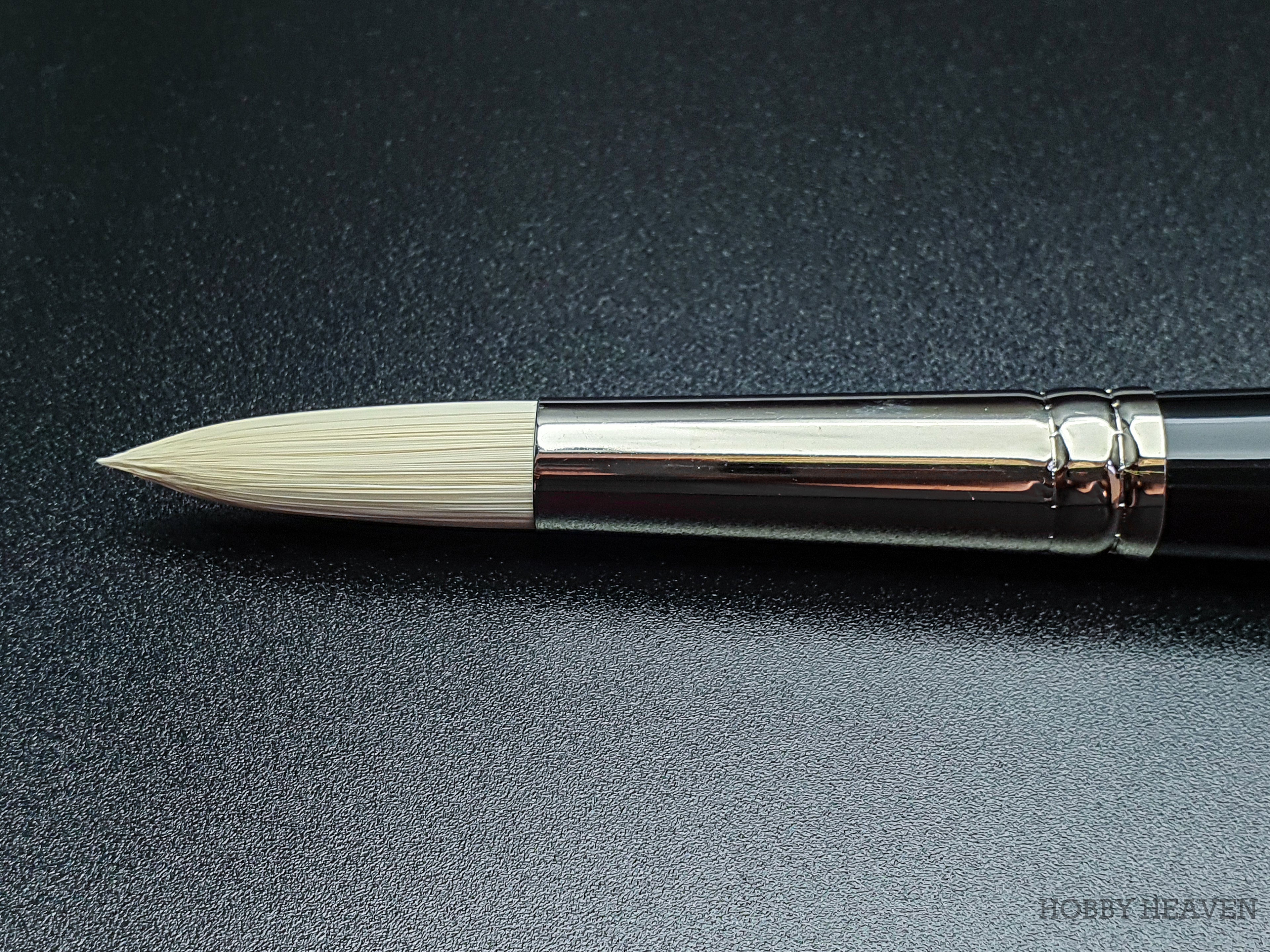 Rosemary & Co Ivory Pointed Round — Synthetic Round