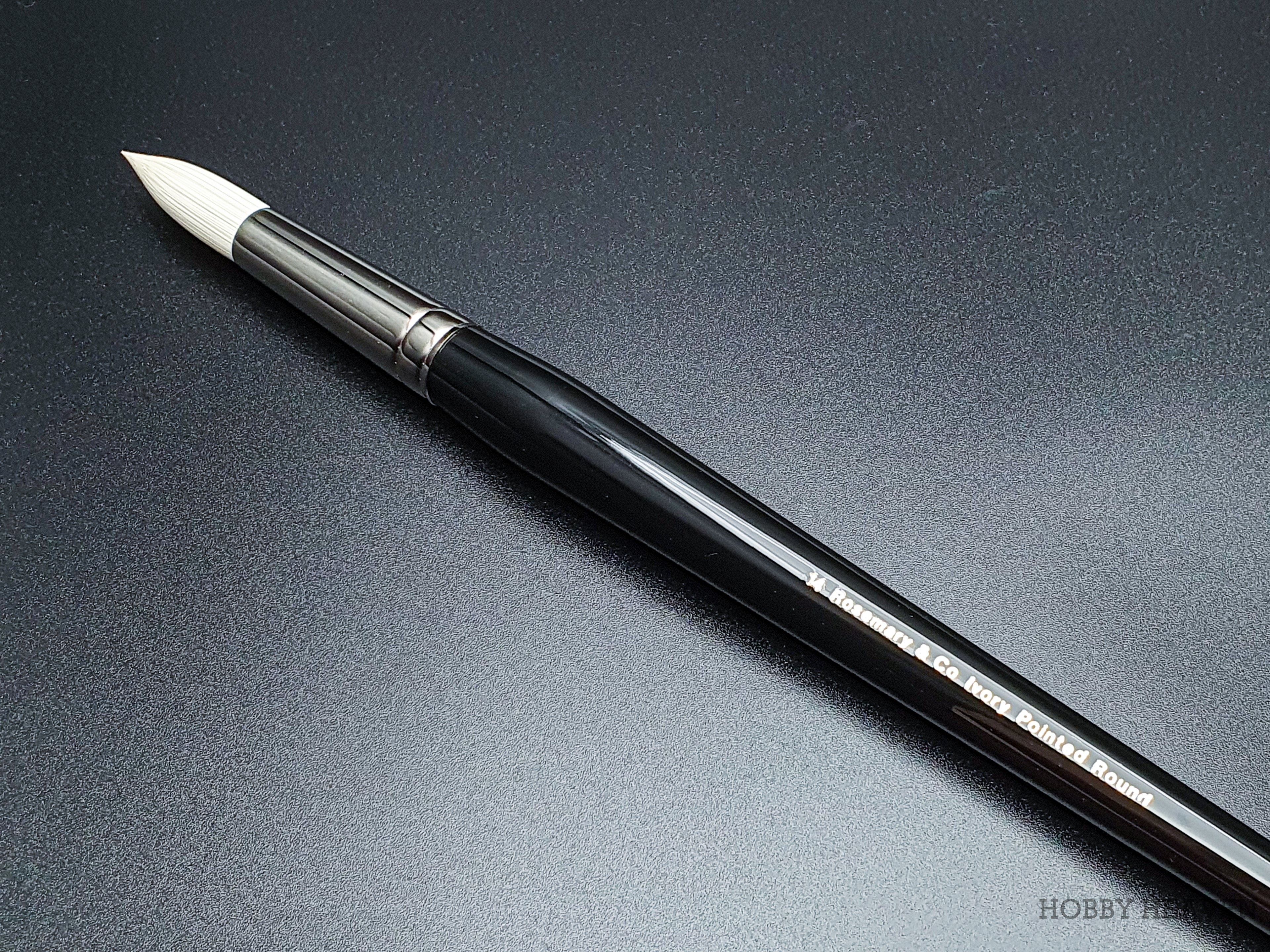 Rosemary & Co Ivory Pointed Round — Synthetic Round