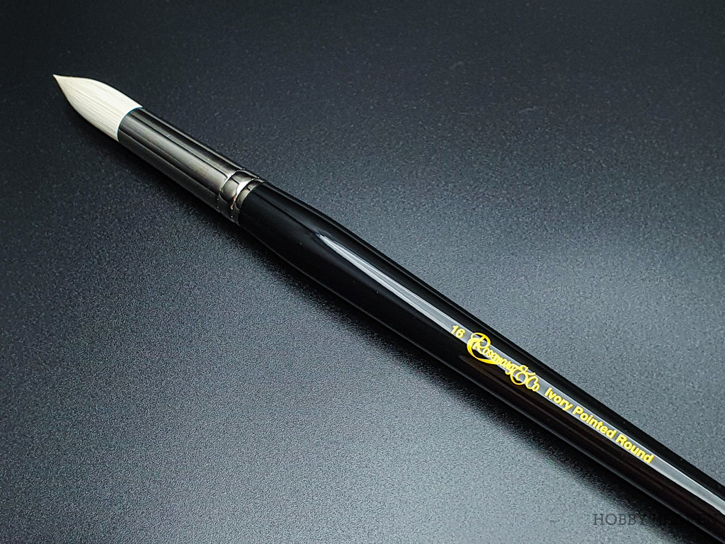 Rosemary & Co Ivory Pointed Round — Synthetic Round