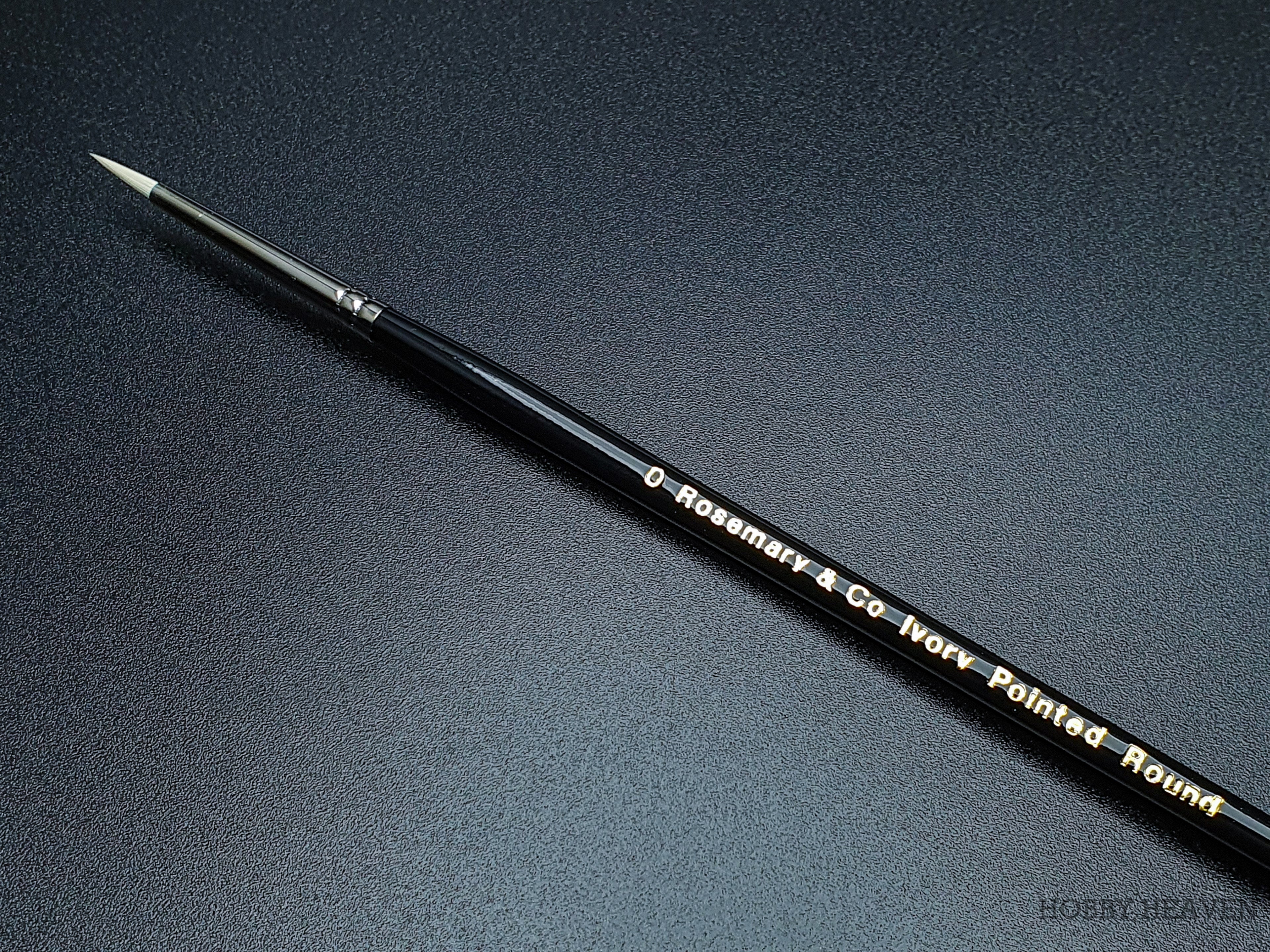 Rosemary & Co Ivory Pointed Round — Synthetic Round