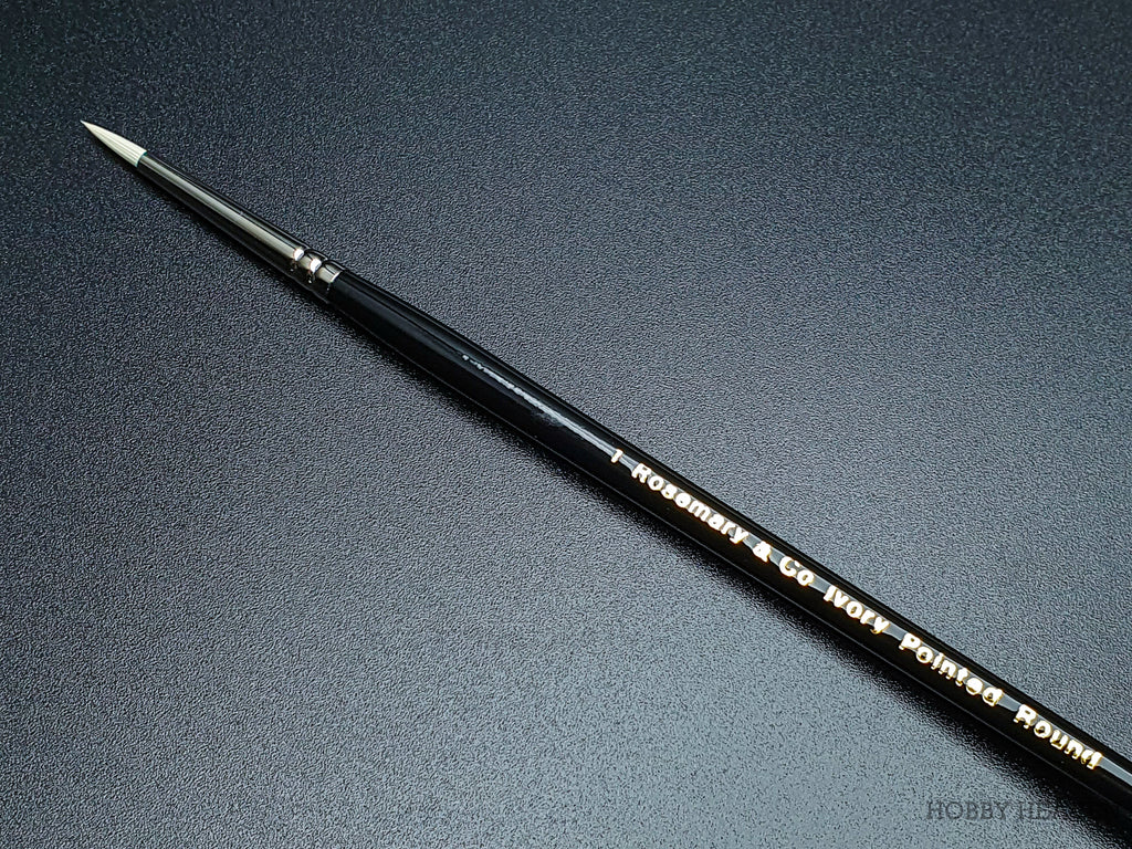 Rosemary & Co Ivory Pointed Round — Synthetic Round