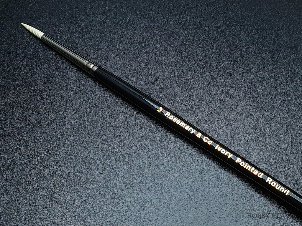 Rosemary & Co Ivory Pointed Round — Synthetic Round