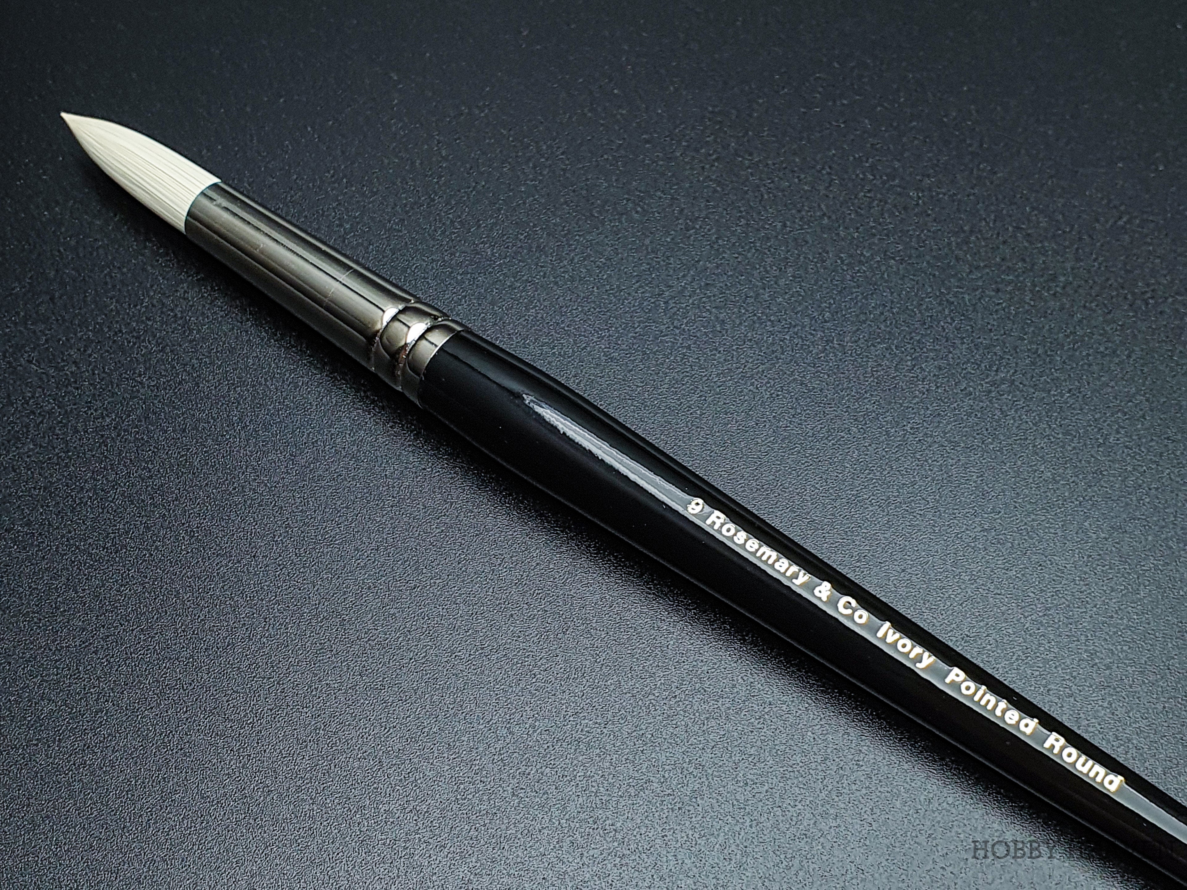 Rosemary & Co Ivory Pointed Round — Synthetic Round