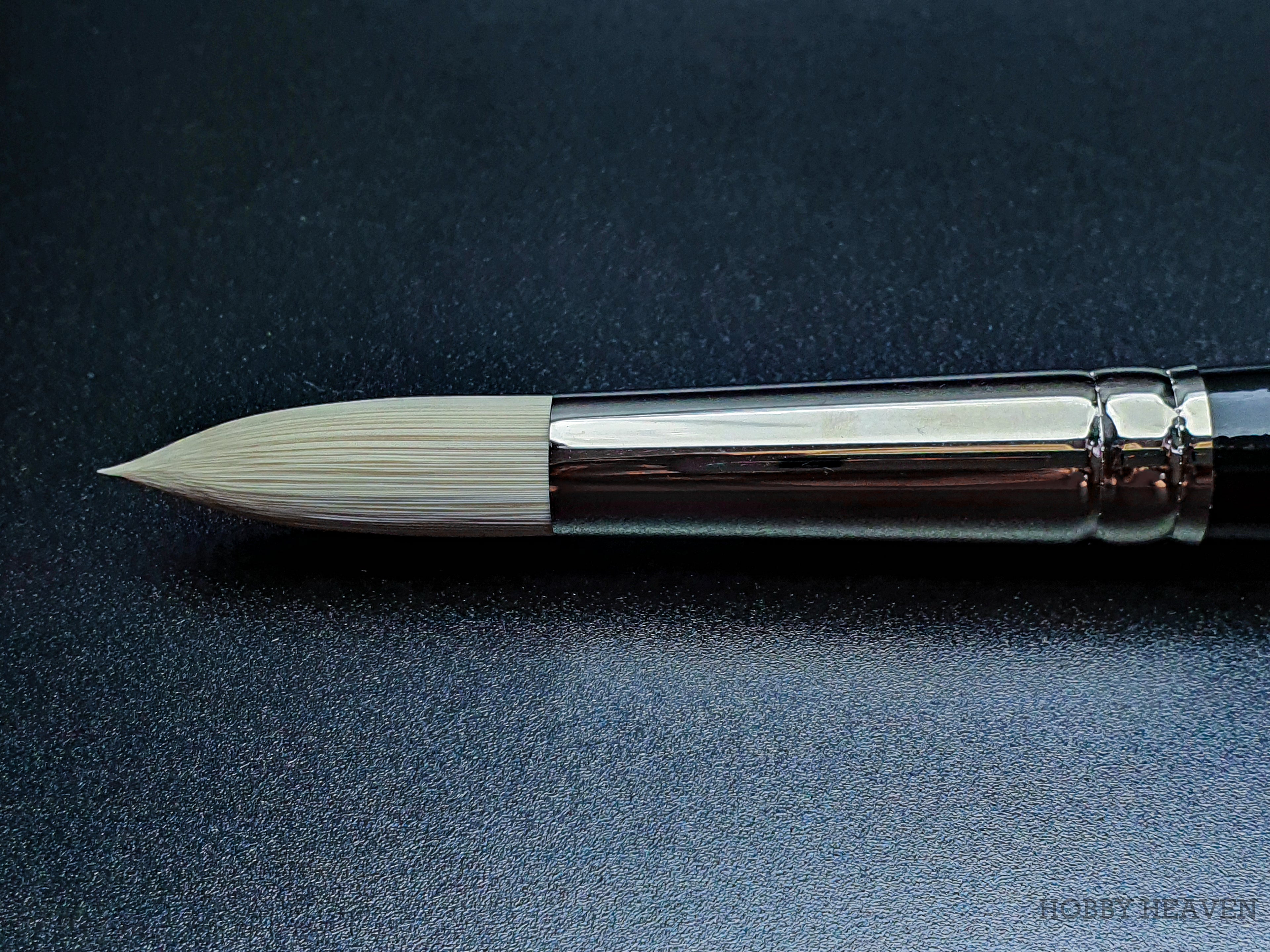 Rosemary & Co Ivory Pointed Round — Synthetic Round