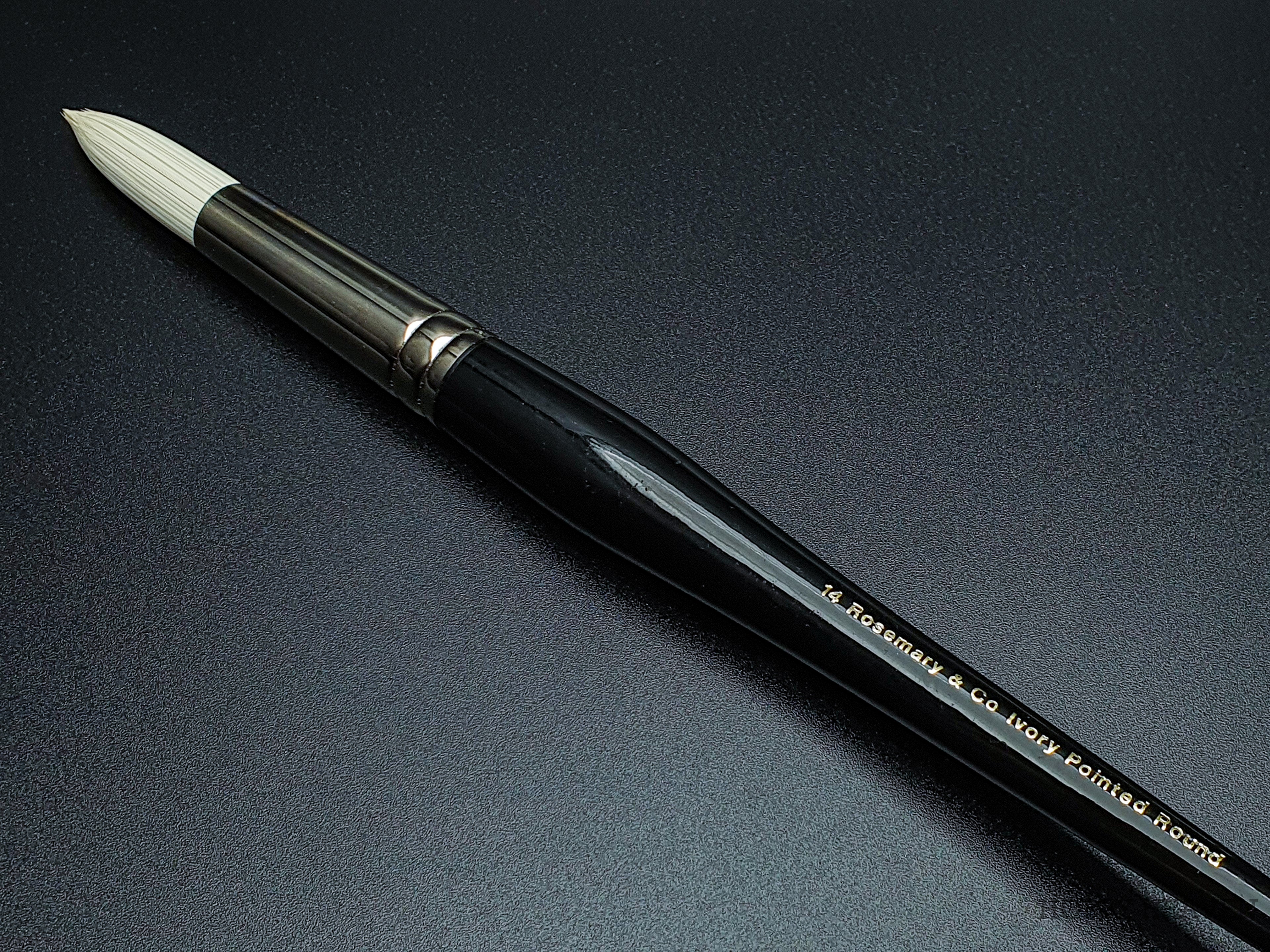 Rosemary & Co Ivory Pointed Round — Synthetic Round