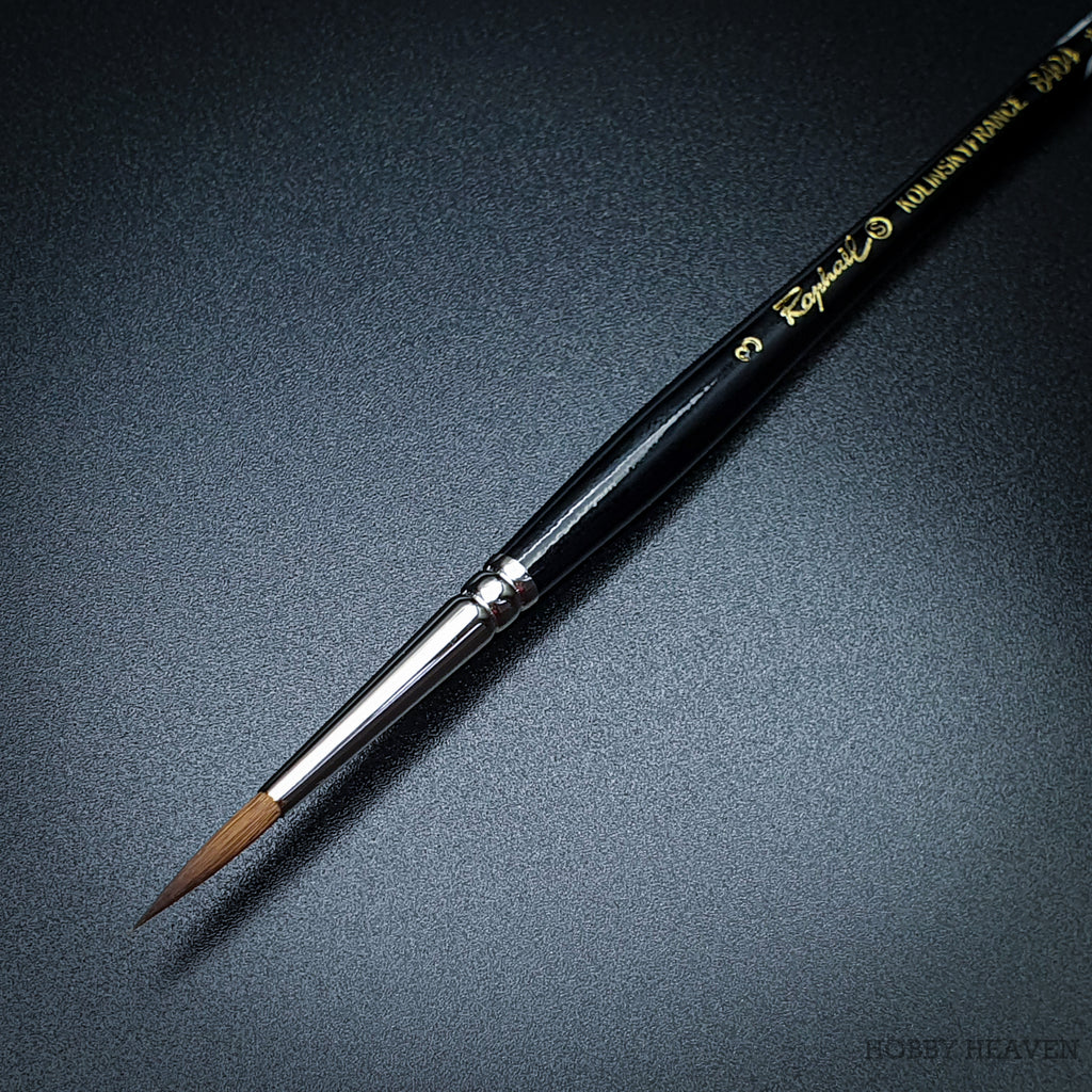 Raphael 8404 — Kolinsky Sable Round