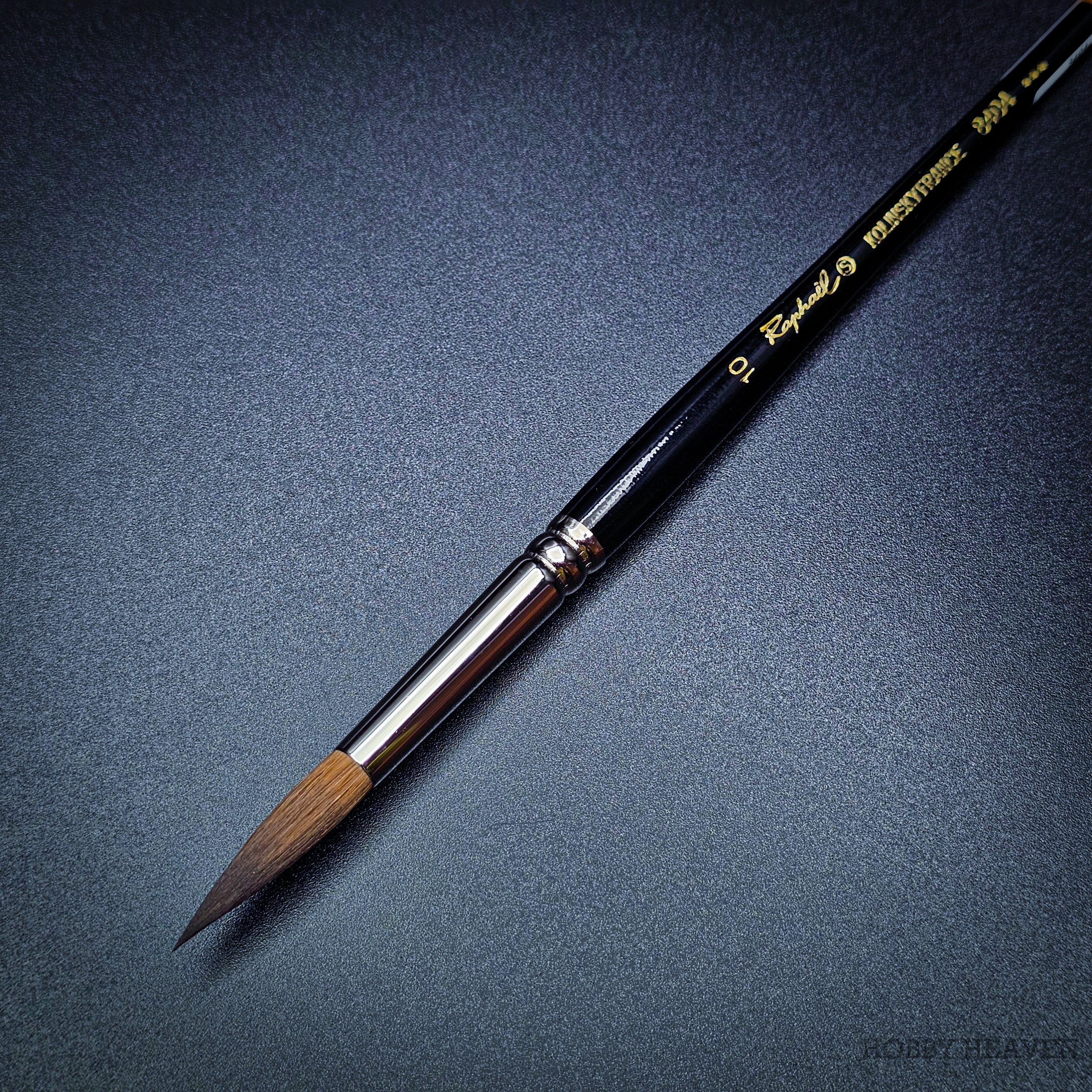 Raphael 8404 — Kolinsky Sable Round