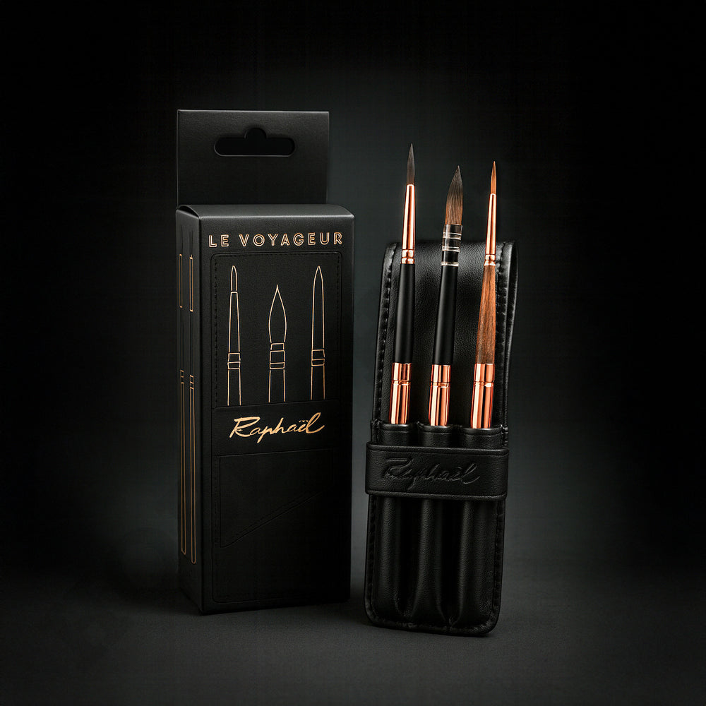 Raphael Le Voyageur artisan travel watercolour brush set with luxury leather case and French packaging