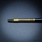 Rosemary & Co Evergreen Filbert size 0 short handle head close-up - Hobby Heaven