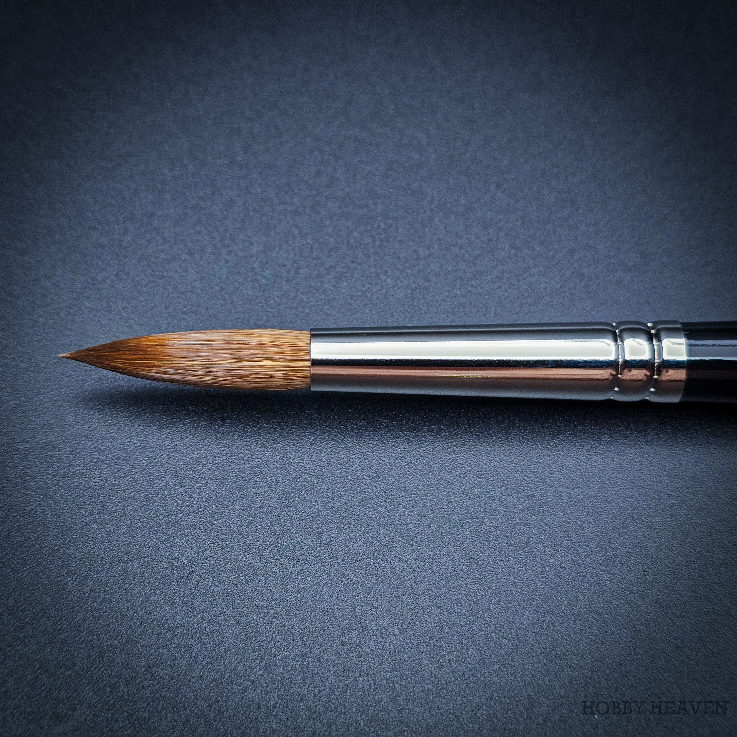 Rosemary & Co Series 99 — Red Sable Round