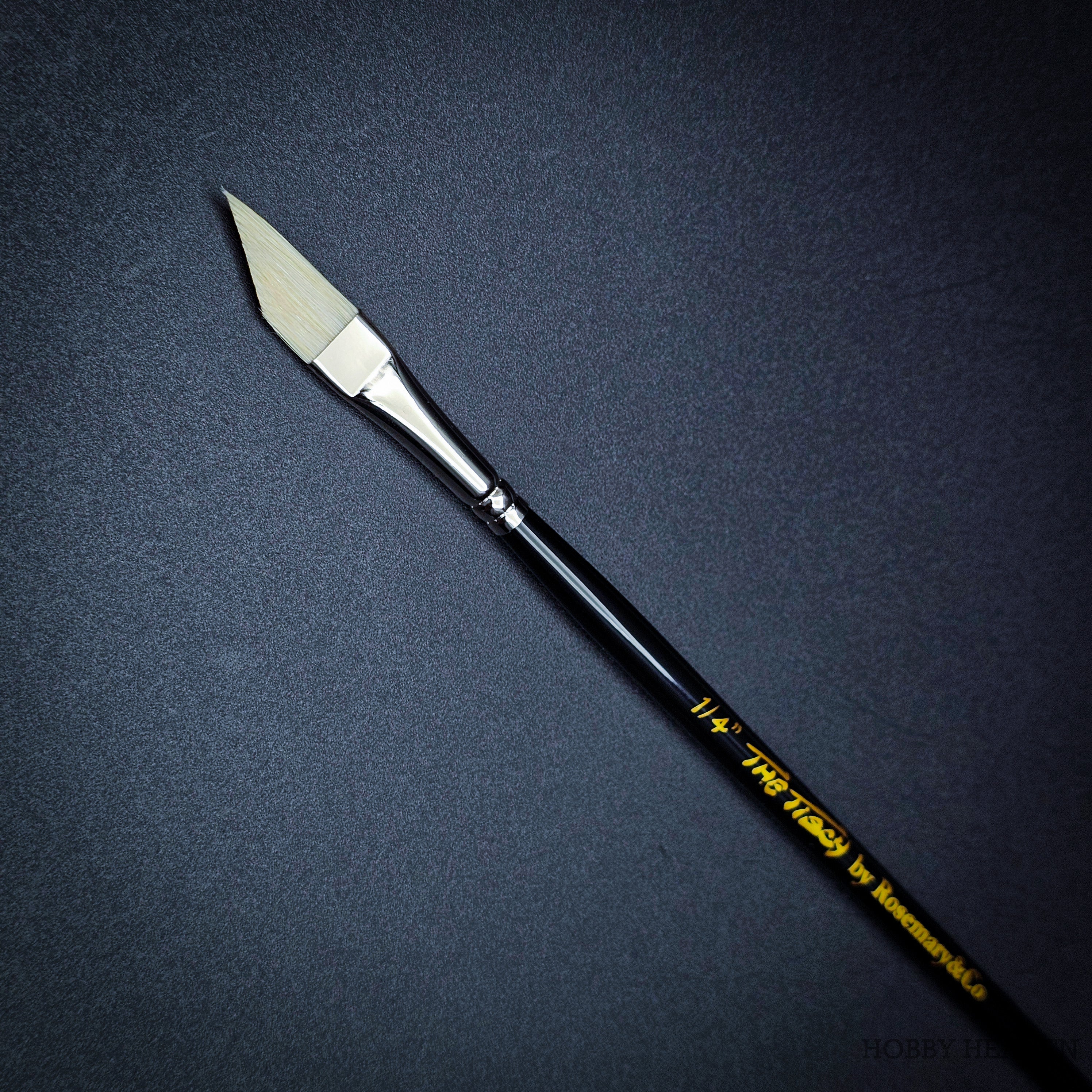 Rosemary & Co Tisch Bristle Dagger — Hog/Bristle Dagger/Sword