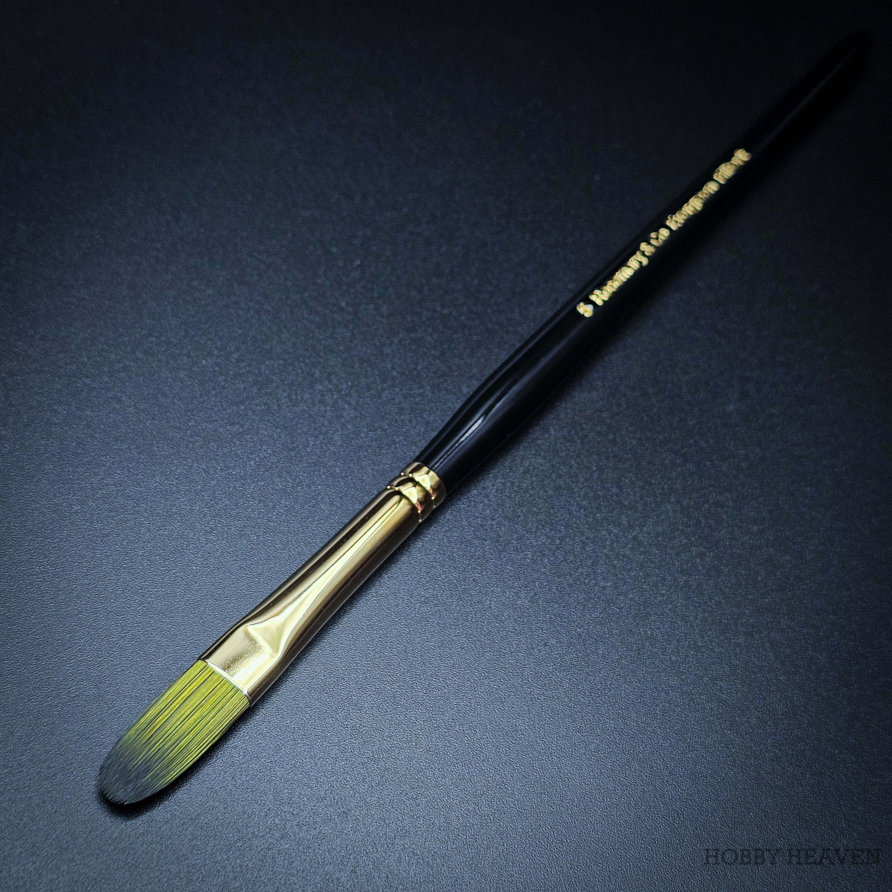 Rosemary & Co Evergreen Filbert size 5 short handle full brush - Hobby Heaven