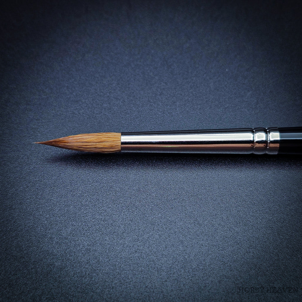 Rosemary & Co Series 99 — Red Sable Round
