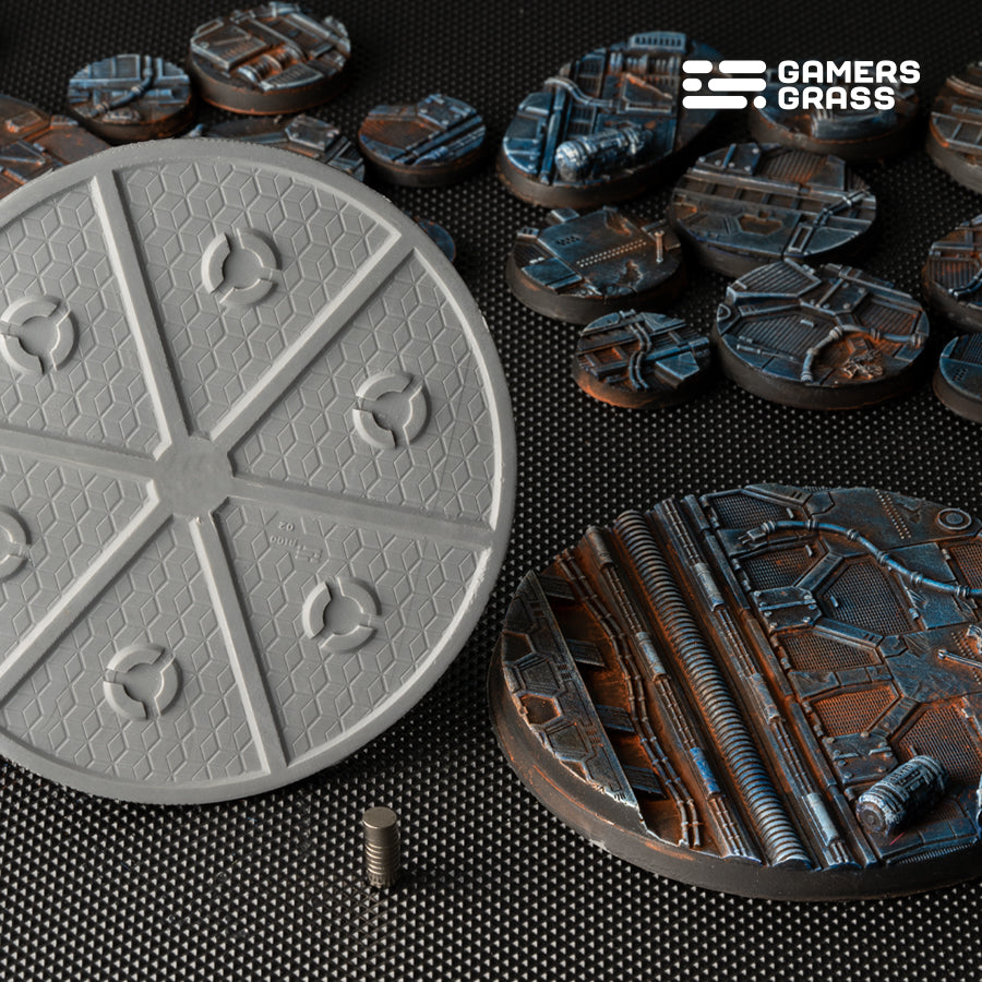 Underside of the 100mm Spaceship Corridor base: magnet slots in segments between ribs running out from a central hub