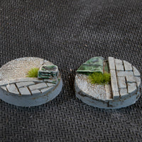 Gamers Grass Urban Warfare 25mm Round Bases x10pc Painted Resin Base
