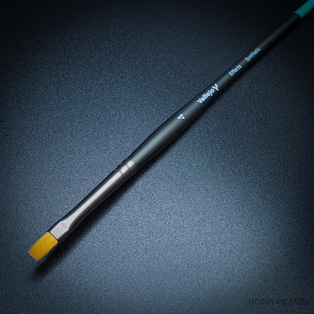 Vallejo AV Precision - Brush Starter Set Sizes 3/0, 1, 4 - Hobby Heaven