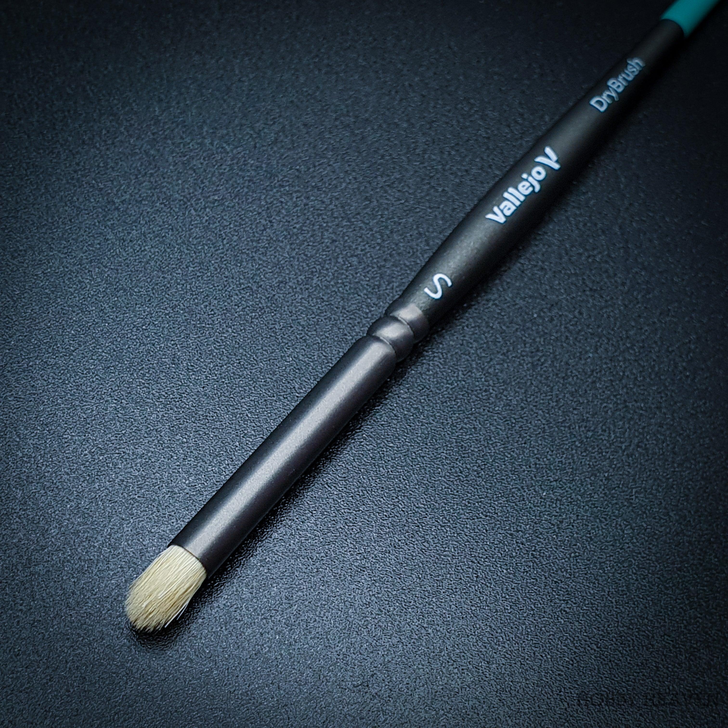 Vallejo Dry Brush Series Brushes and Set Range - Hobby Heaven
