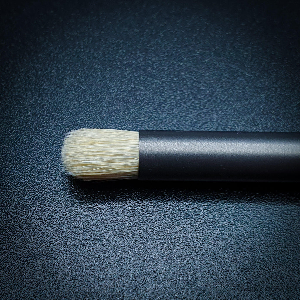 Vallejo Dry Brush Series Brushes and Set Range - Hobby Heaven