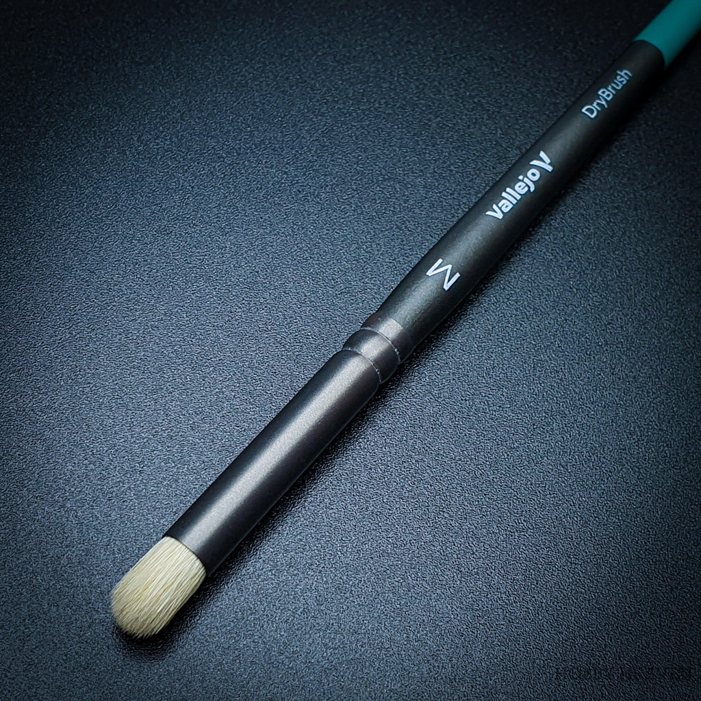 Vallejo Dry Brush Series Brushes and Set Range - Hobby Heaven