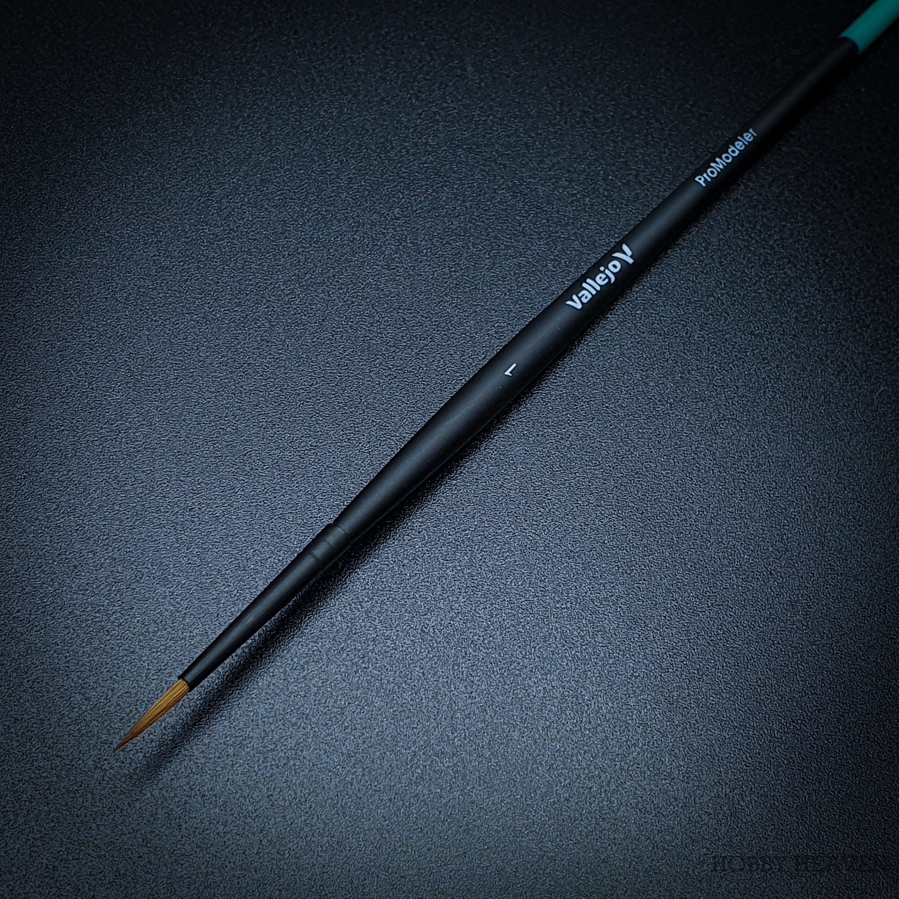 Vallejo ProModeler Round Brush Series Singles Full Range - Hobby Heaven