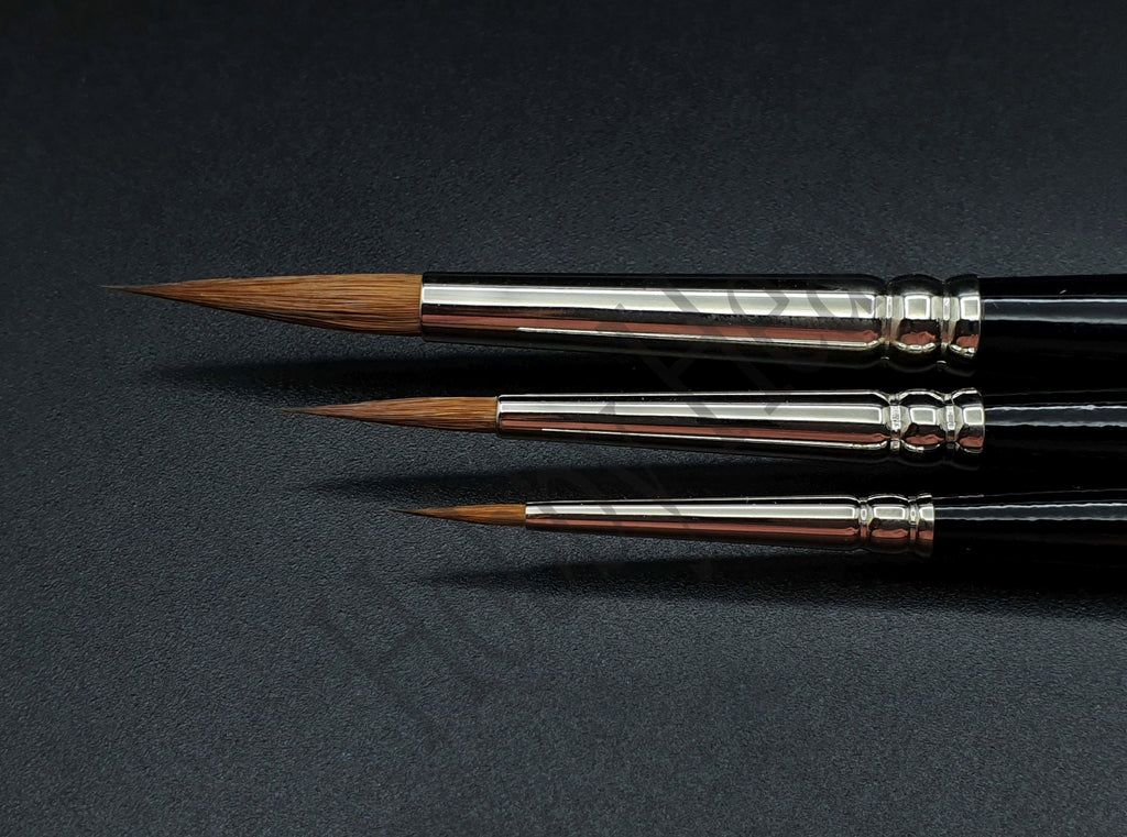 Raphael 8408 Kolinsky Sable Botanical Gift Brush Set Sizes: 2/0,2,6 - Hobby Heaven