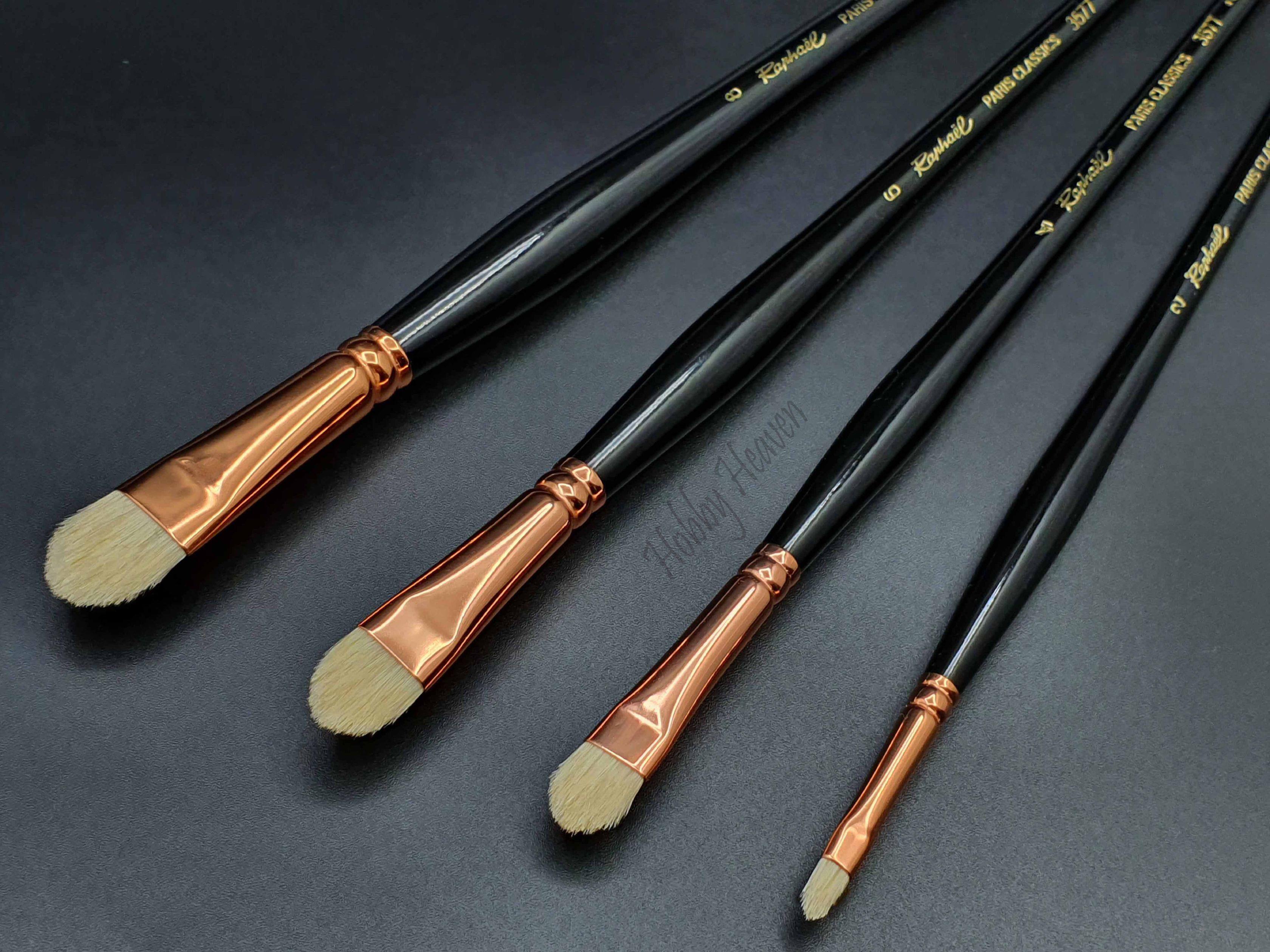Raphael Paris Classic SHORT FILBERT Brush Series 3577 - Hobby Heaven