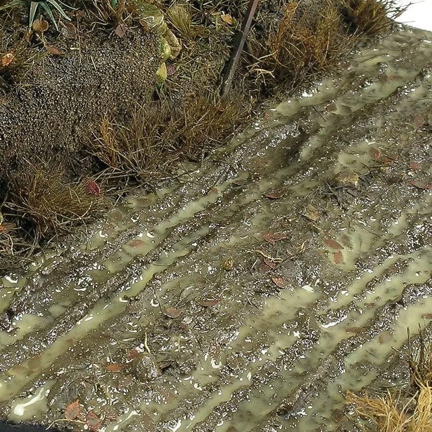AK Interactive Wet Ground 250ml (Acrylic) Diorama Effects - Hobby Heaven