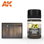 AK012 Streaking Grime enamel paint bottle by AK Interactive, ideal for realistic weathering effects.
