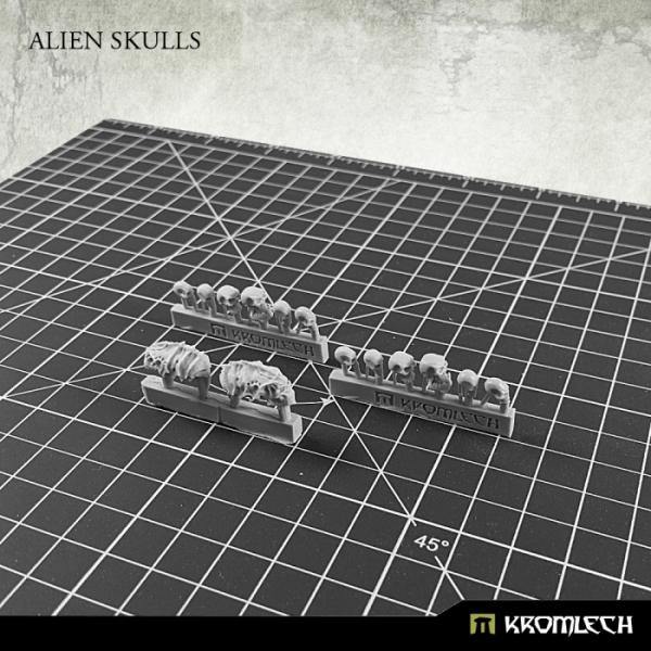 Kromlech Alien Skulls (14) KRBK010 - Hobby Heaven